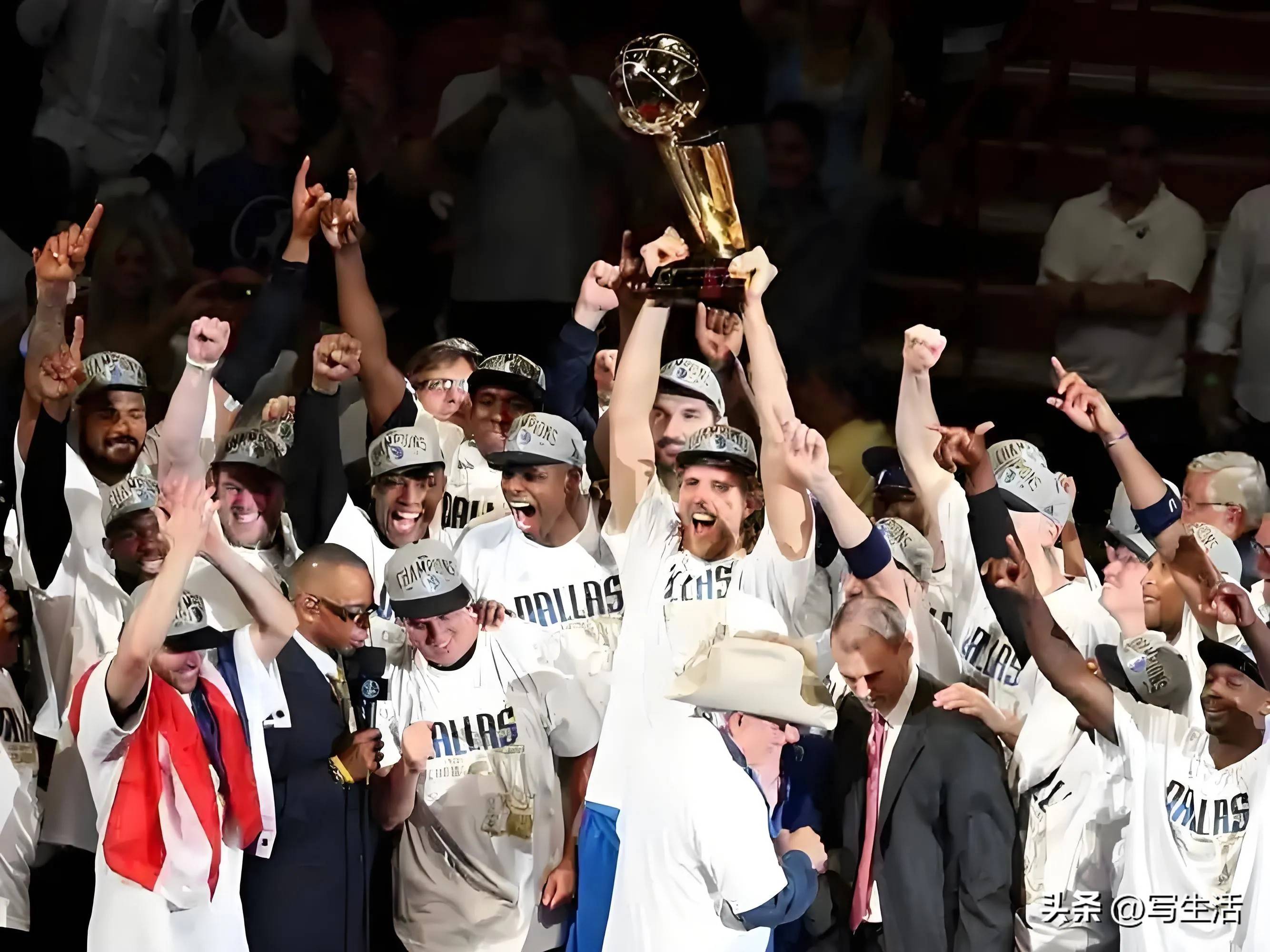 英雄联盟S15赛-包含转会期体能课后，罗马刷新队史纪录备战NBA总决赛，震撼外界，资深球员宣示担当的词条